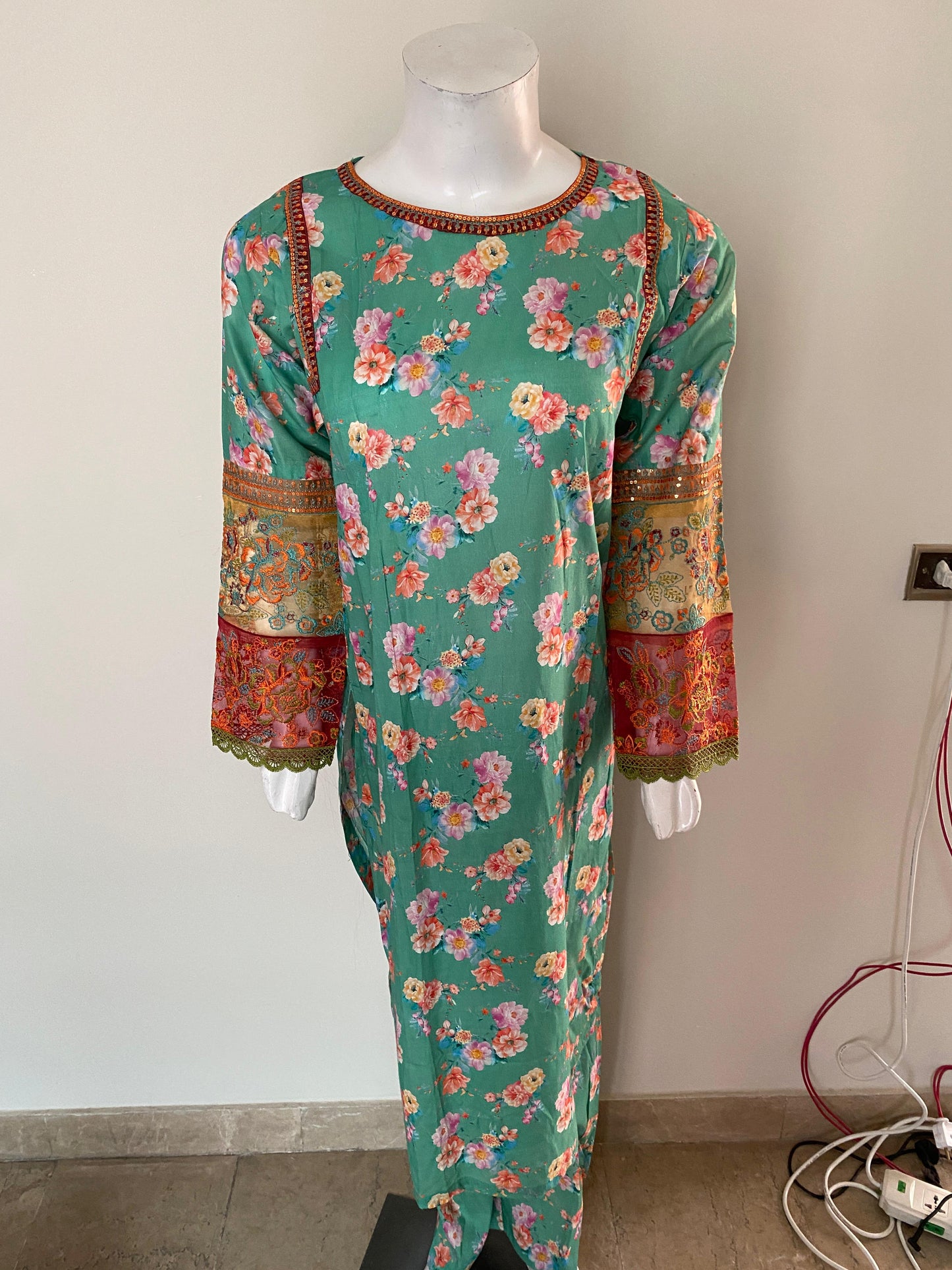 2 Piece Cotton Lawn Suit - Printed (Pret)