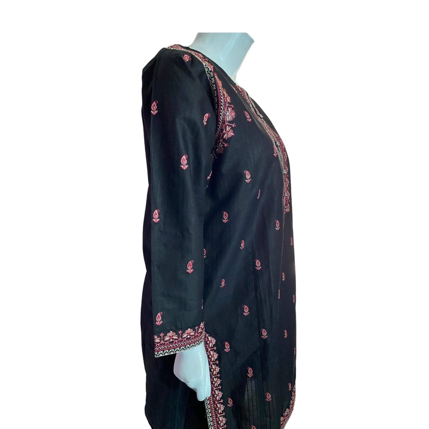 2 Piece Cotton Lawn Suit - Embroidered (Pret)