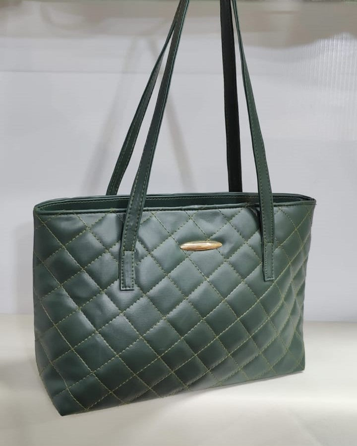 2024 New Fashion Female Shoulder Bag Rhombus Embroidred solid.