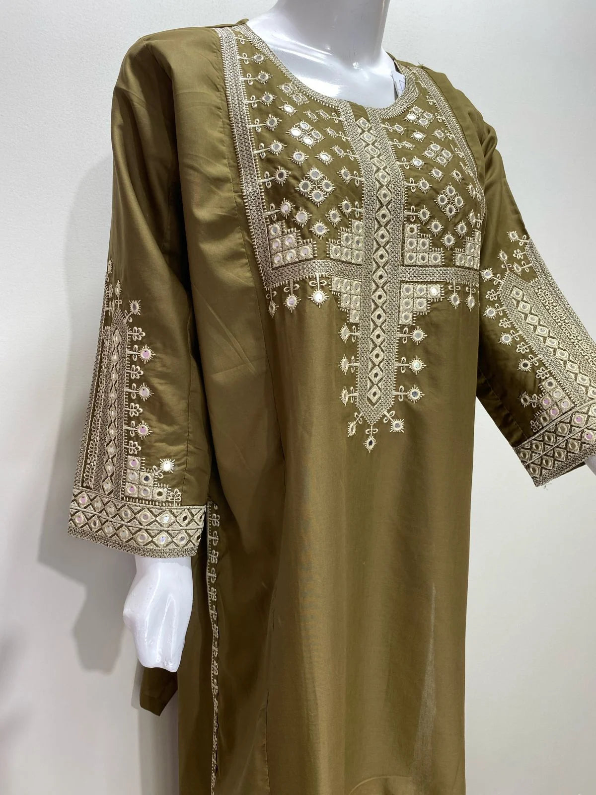 Lawn New Summer Arrival Lawn stitched Embroidery 2 Piece Suit