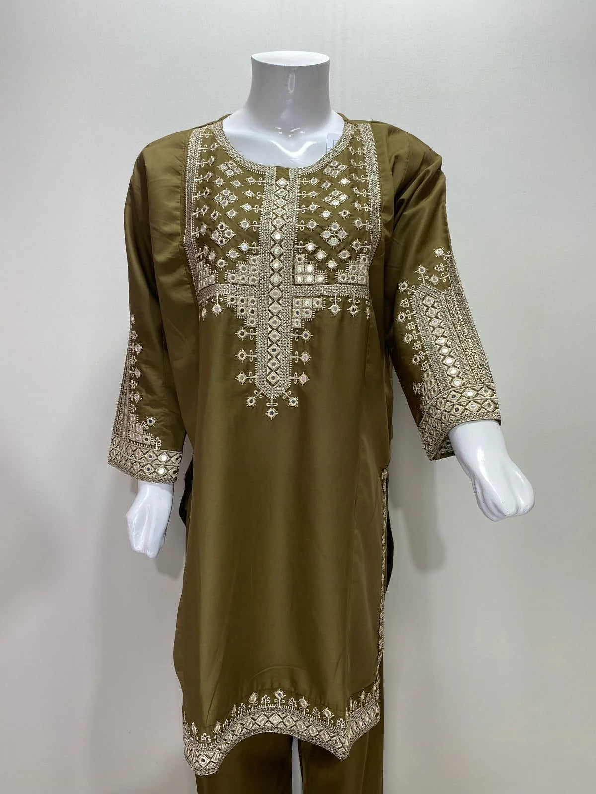 Lawn New Summer Arrival Lawn stitched Embroidery 2 Piece Suit